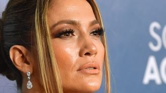 Face wine Jennifer Lopez huid