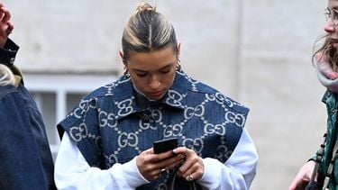 inkomen liegen schamen vriendinnen