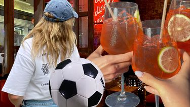 voetbal kijken wk oranje singles