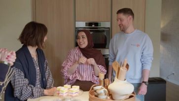 Dennis Samara woonkamer gekrompen