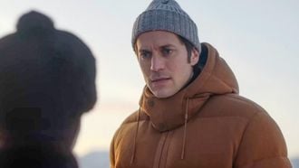 lucas bravo emily in paris gabriel