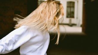 op natuurlijke manieren haar lichter maken