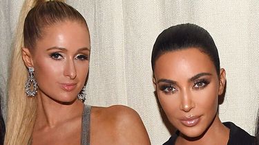 Kim Kardashian boeket vangen Paris Hilton