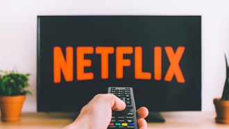 Televisie waar je alle films en series van Netflix februari op kan kijken