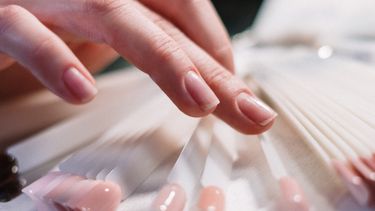 amerikaanse manicure nagels