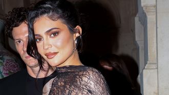 TikTok foundation opschuimen