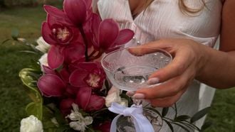 bruiloft dresscode vriendin