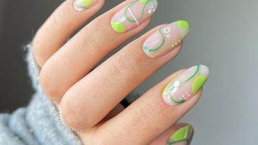 abstracte nailart nagels inspiratie lente