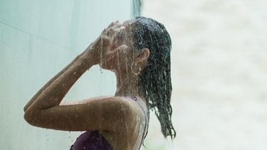 huilen onder de douche reden