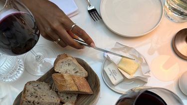 vriend trakteer nooit op etentjes afknapper