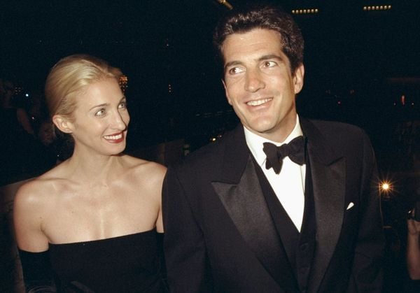 John F. Kennedy Jr. and his wife, Carolyn Bessette Kennedy,
