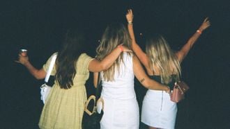 vriendinnen lowlands vriend niet blij