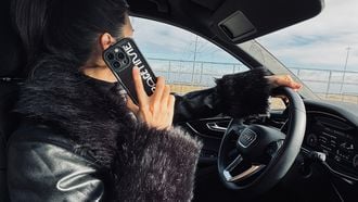 vriendin jaloers salaris