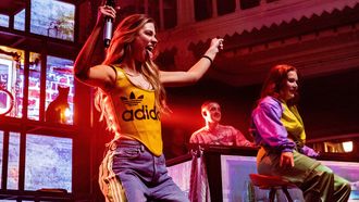 Roxy Dekker Huisfeestje tour tickets