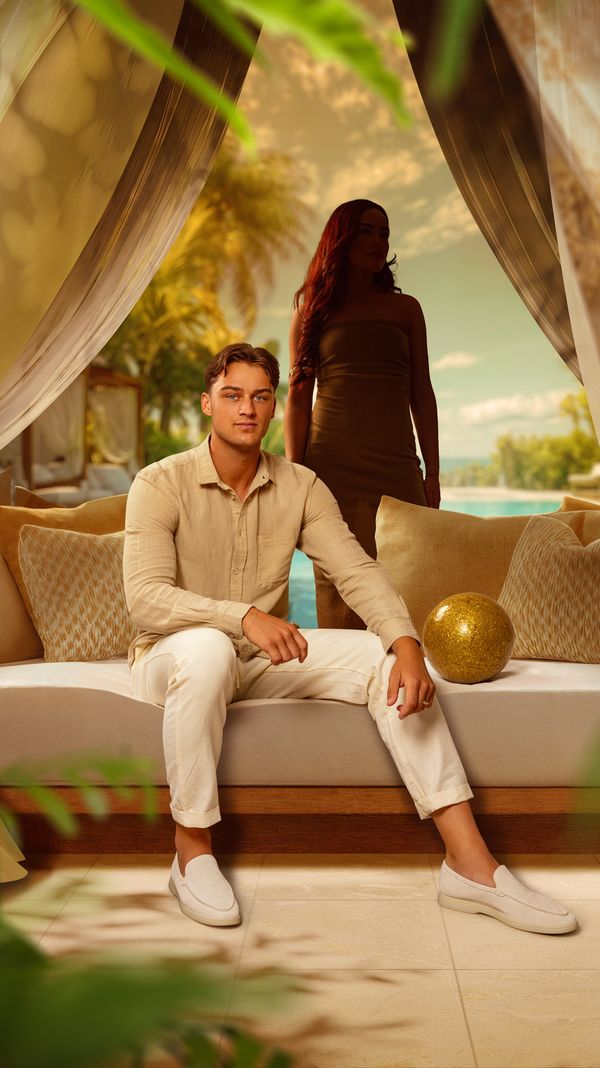 junior paradise hotel