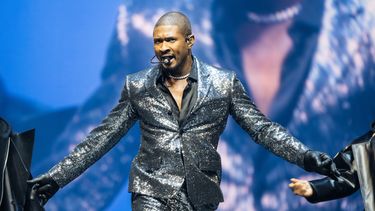 Usher geeft show in Ziggo Dome