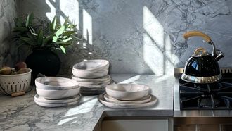 keuken pinterestplaatje action bordenset serviesset marmerlook