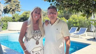 Arie Caroline officieel verkering